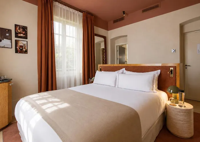 Rosemary Hotel